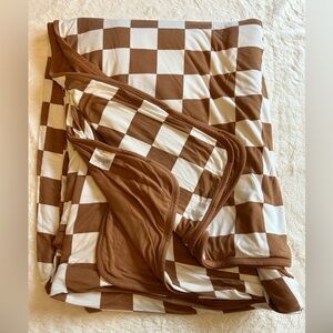 Little Sleepies Caramel Checks Oversized Cloud Blanket